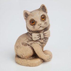 Vintage Kitty Cat with Bow Tie Resin Figurine Made in England 3"